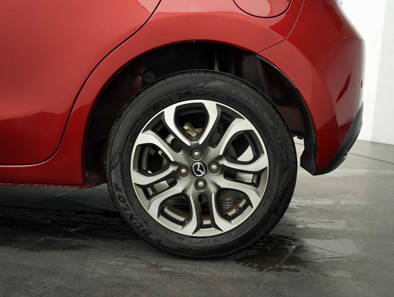 terpakai 2015 Mazda 2 SKYACTIV-G 1.5