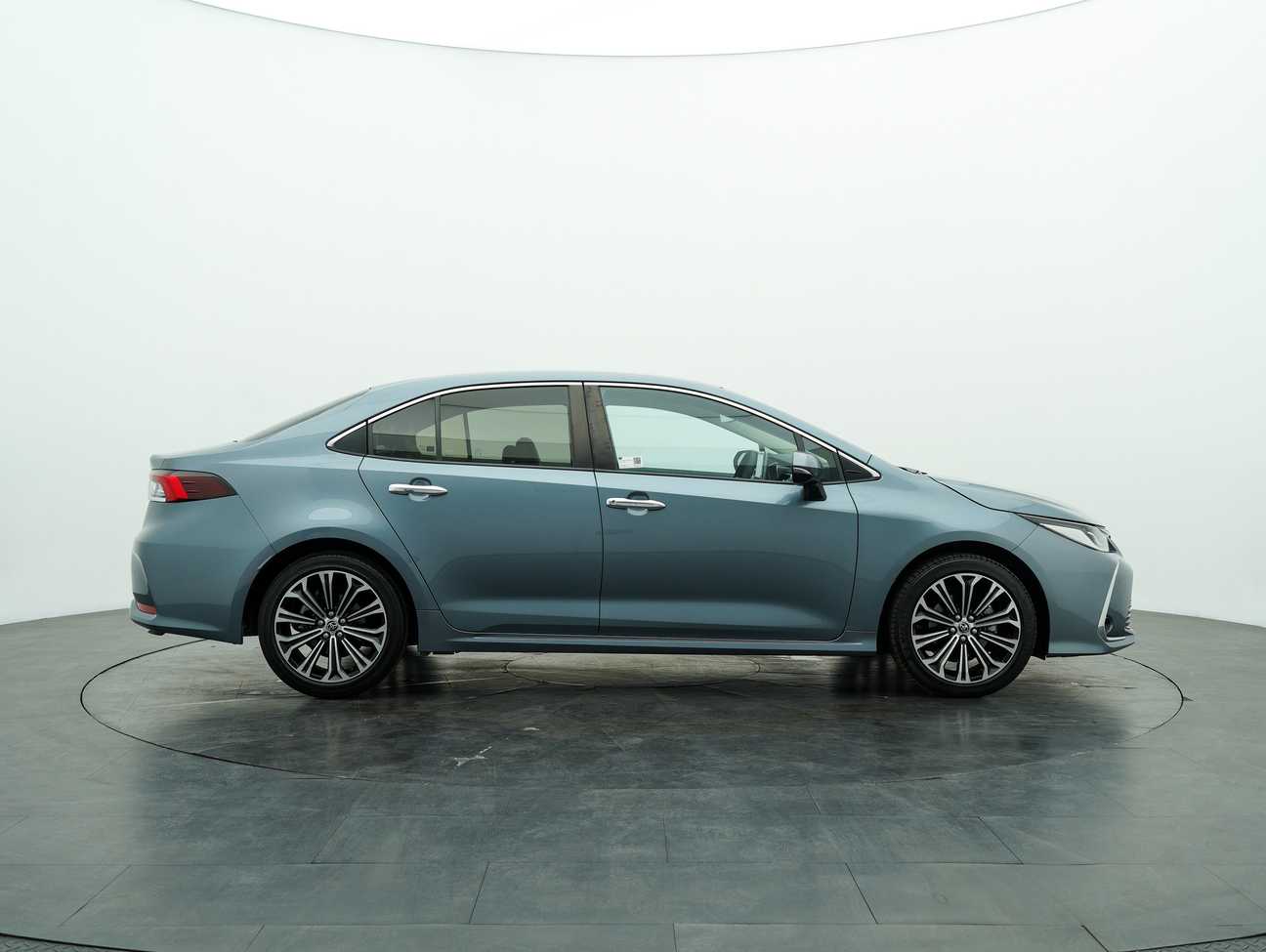 used 2021 Toyota Corolla Altis G 1.8