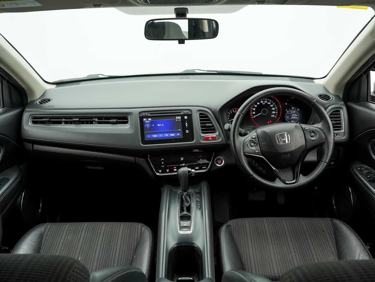 used 2016 Honda HR-V V 1.8