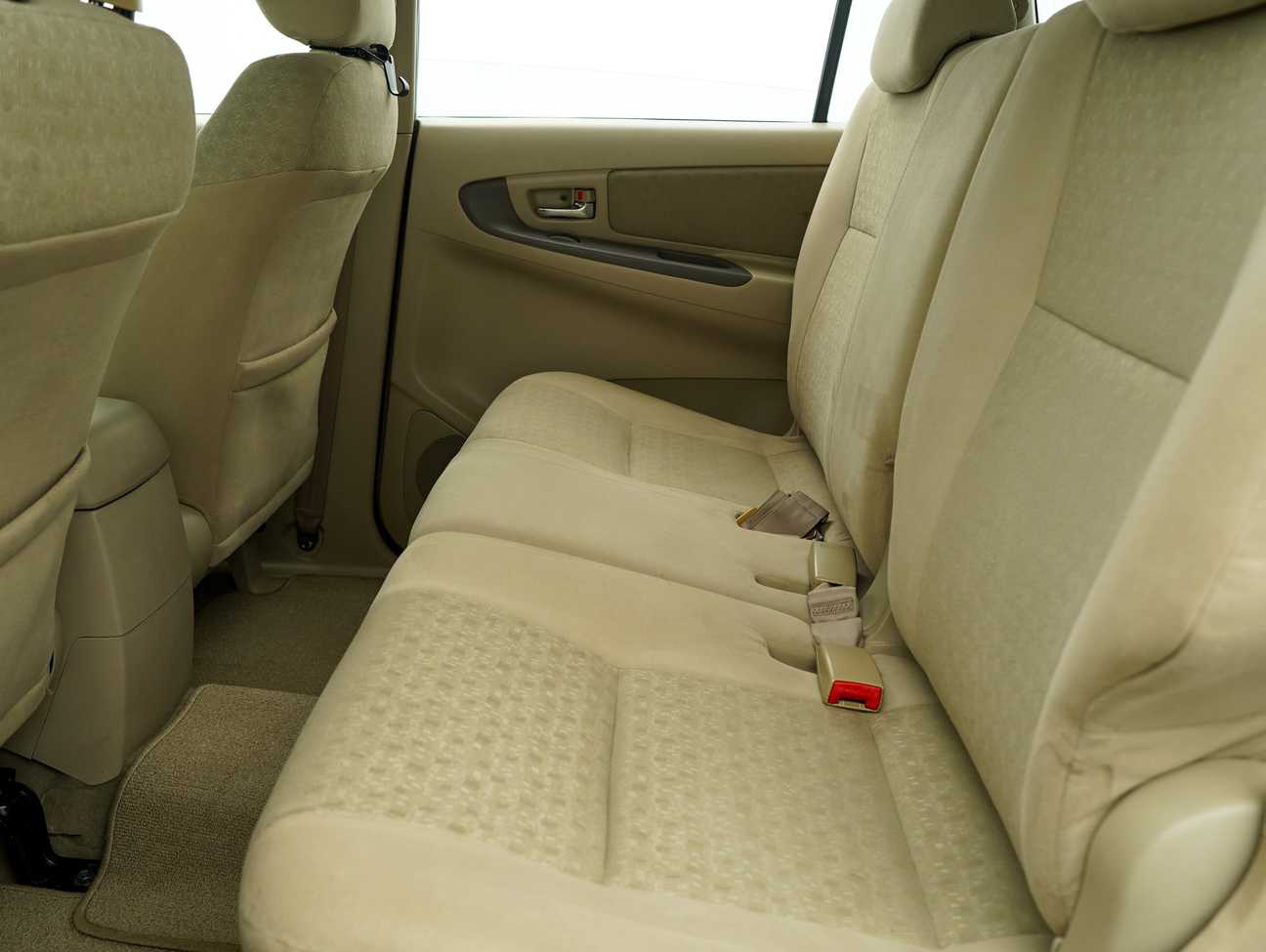 used 2007 Toyota Innova E 2.0