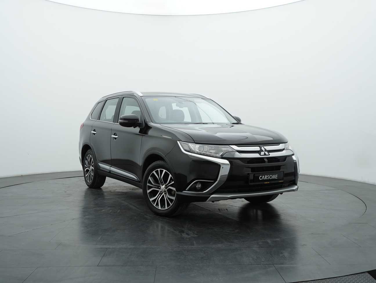 terpakai 2019 Mitsubishi Outlander  2.0