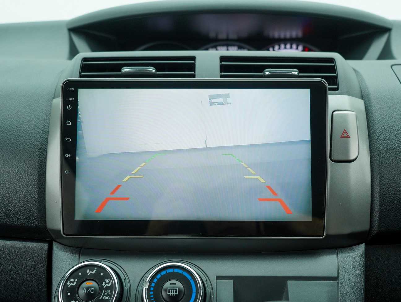 terpakai 2015 Perodua Alza Advance 1.5