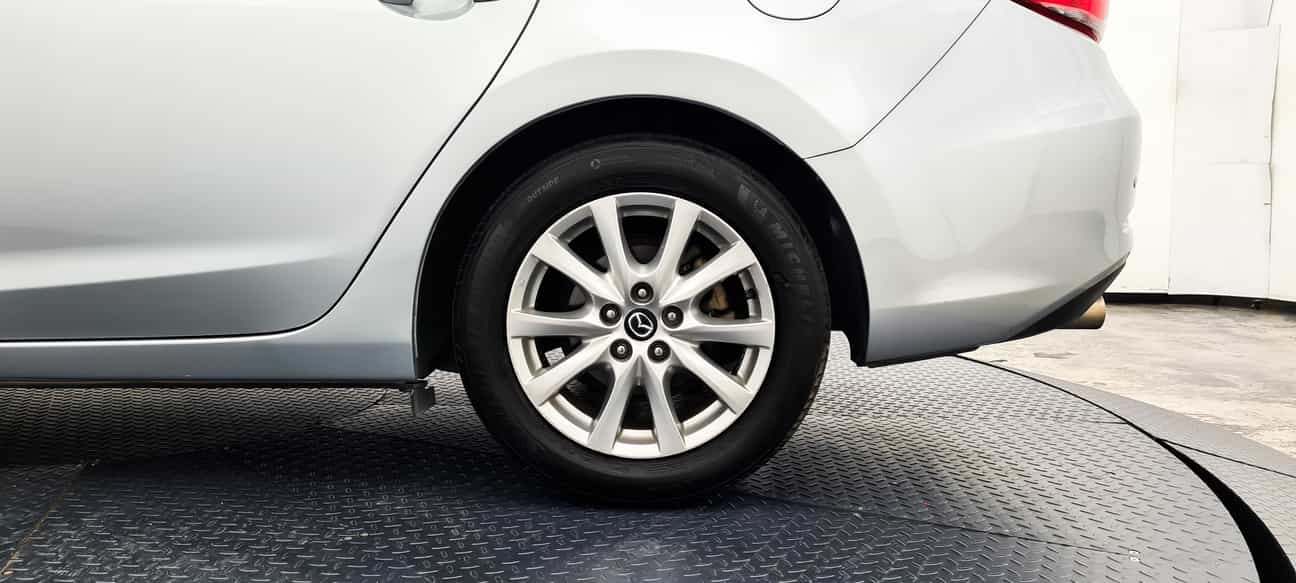 terpakai 2015 Mazda 6 SEDAN SKYACTIV-G 2.0