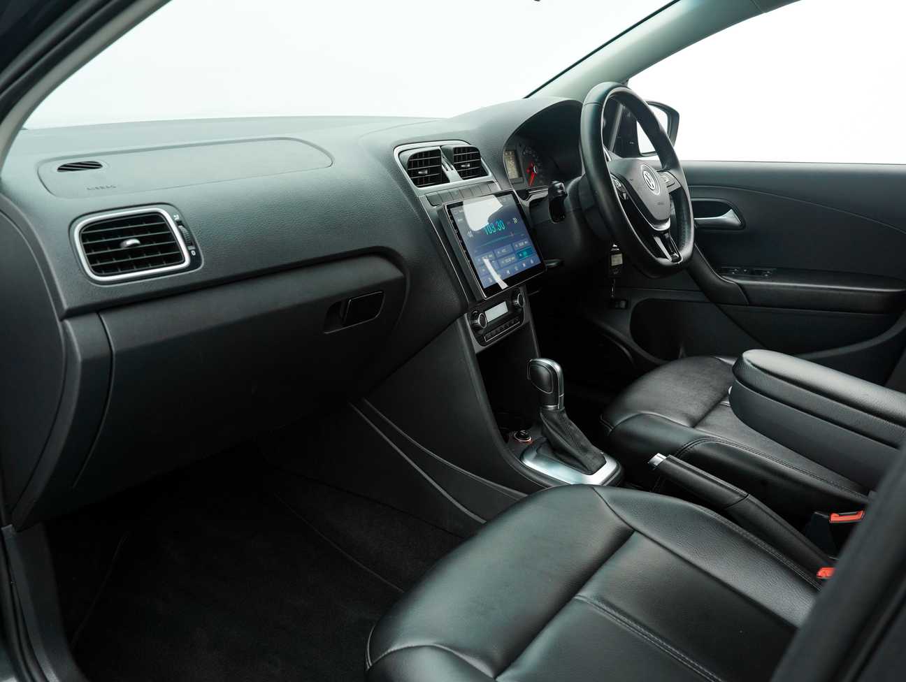 terpakai 2016 Volkswagen VENTO  1.6