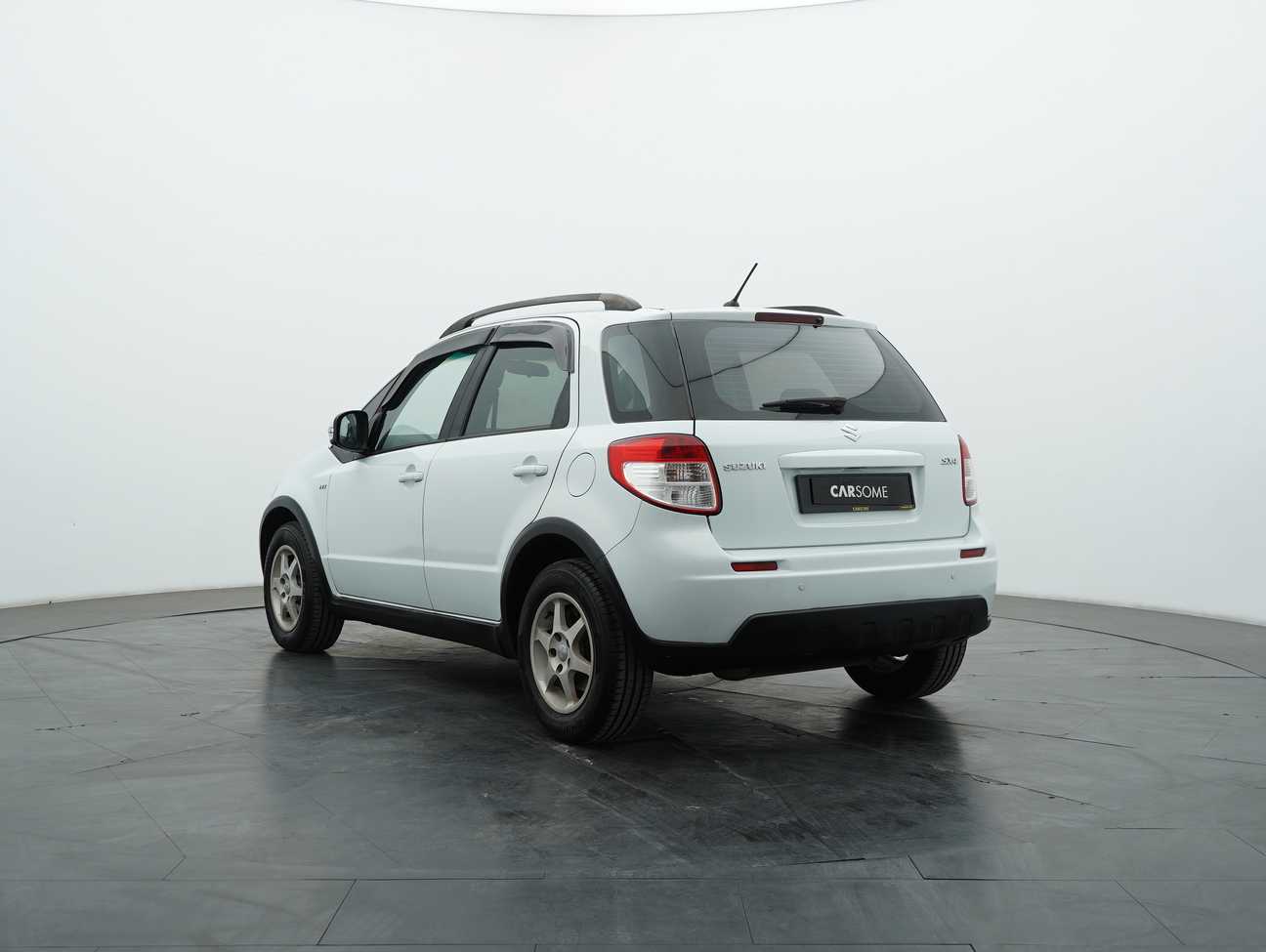 terpakai 2010 Suzuki SX4  1.6