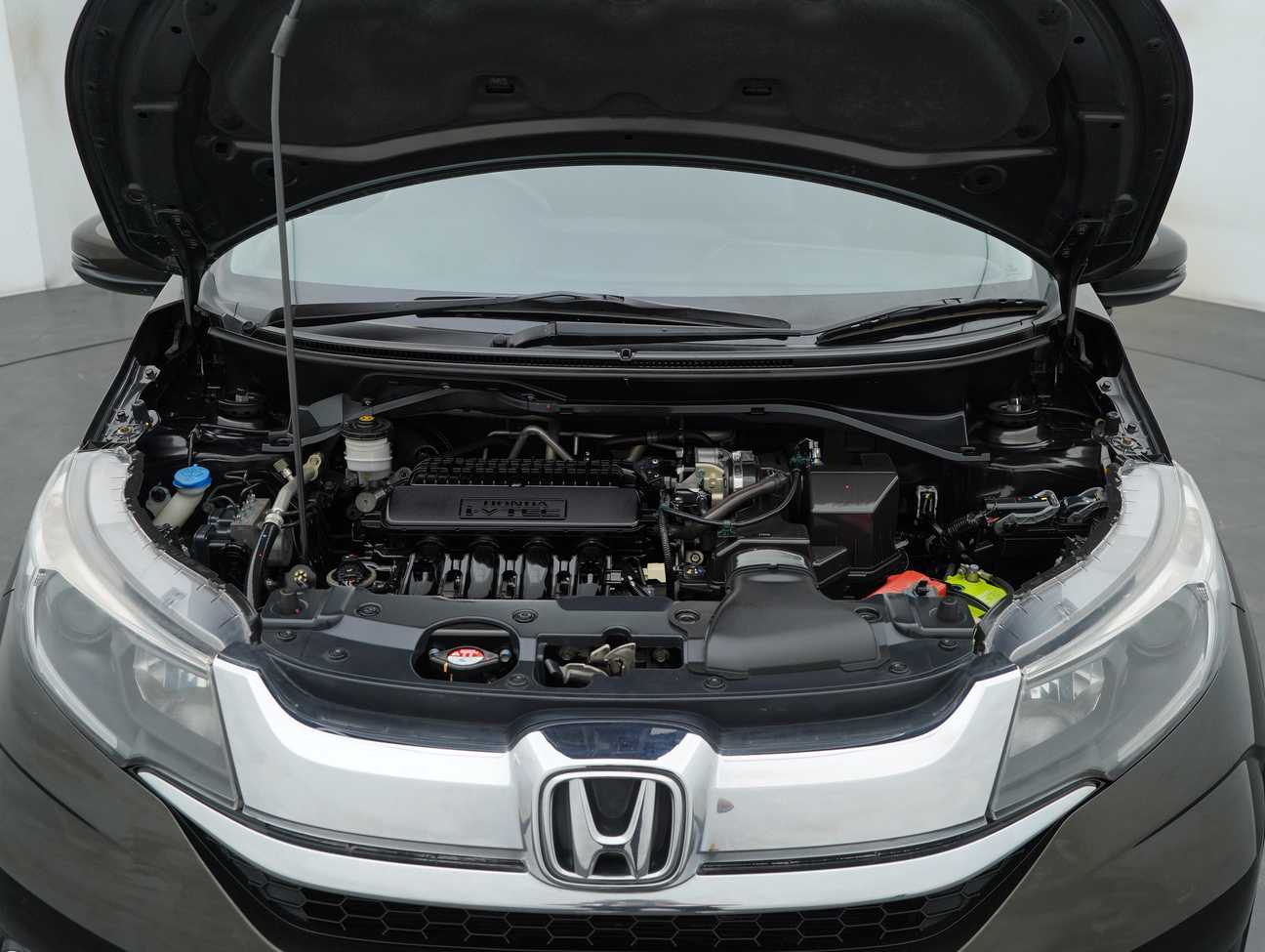 used 2018 Honda BR-V V 1.5