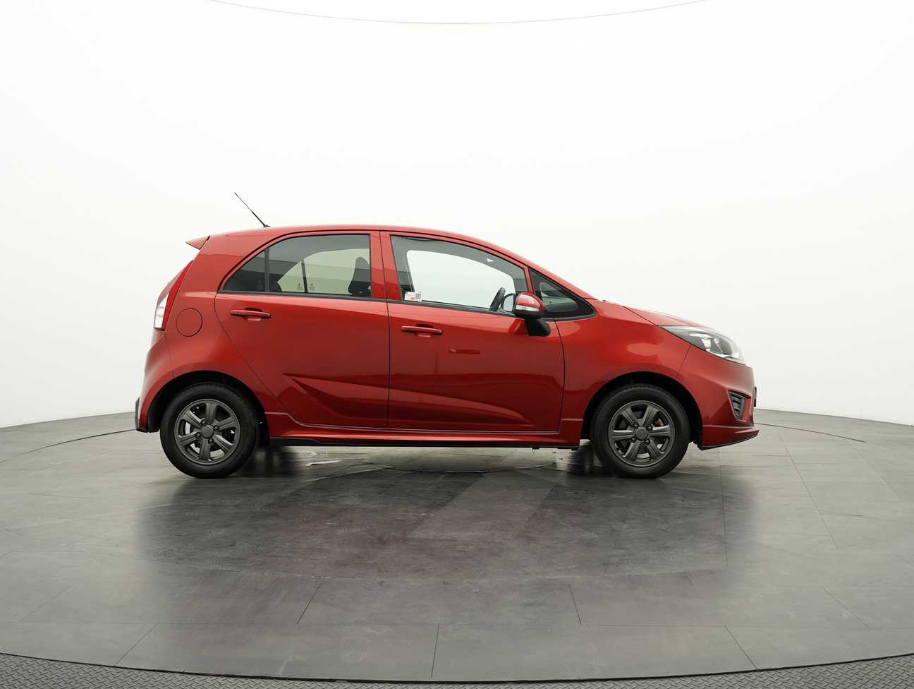 used 2015 Proton Iriz Standard 1.3