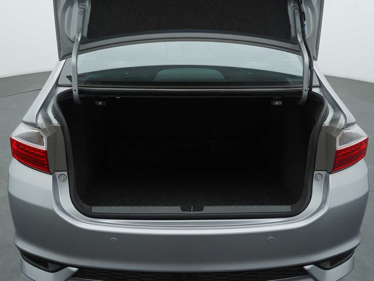 used 2018 Honda City V 1.5
