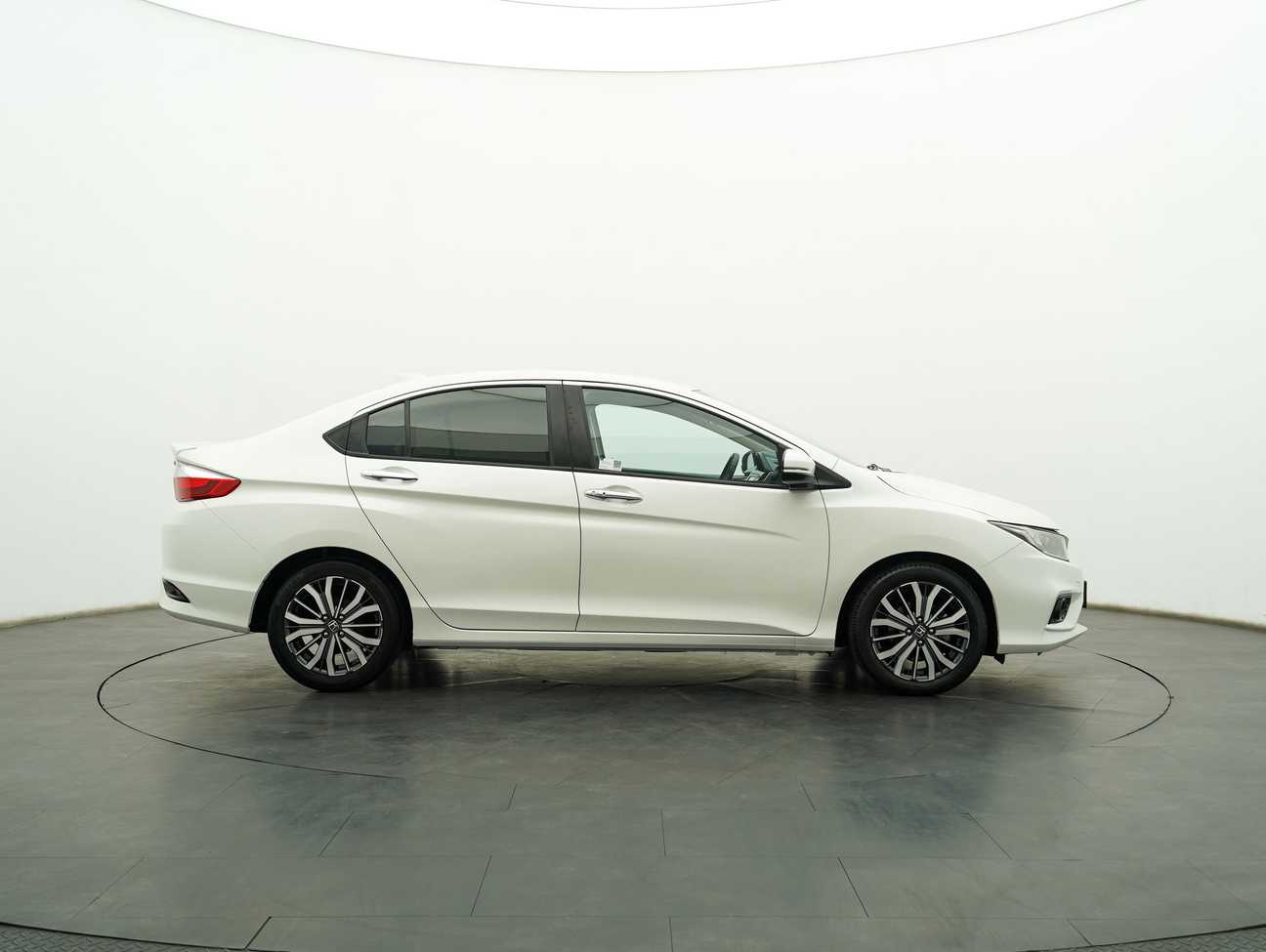 used 2020 Honda City V 1.5
