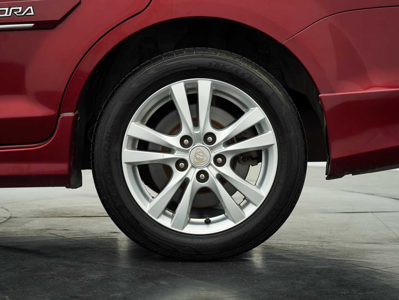 used 2014 Proton Exora Bold CFE Premium 1.6