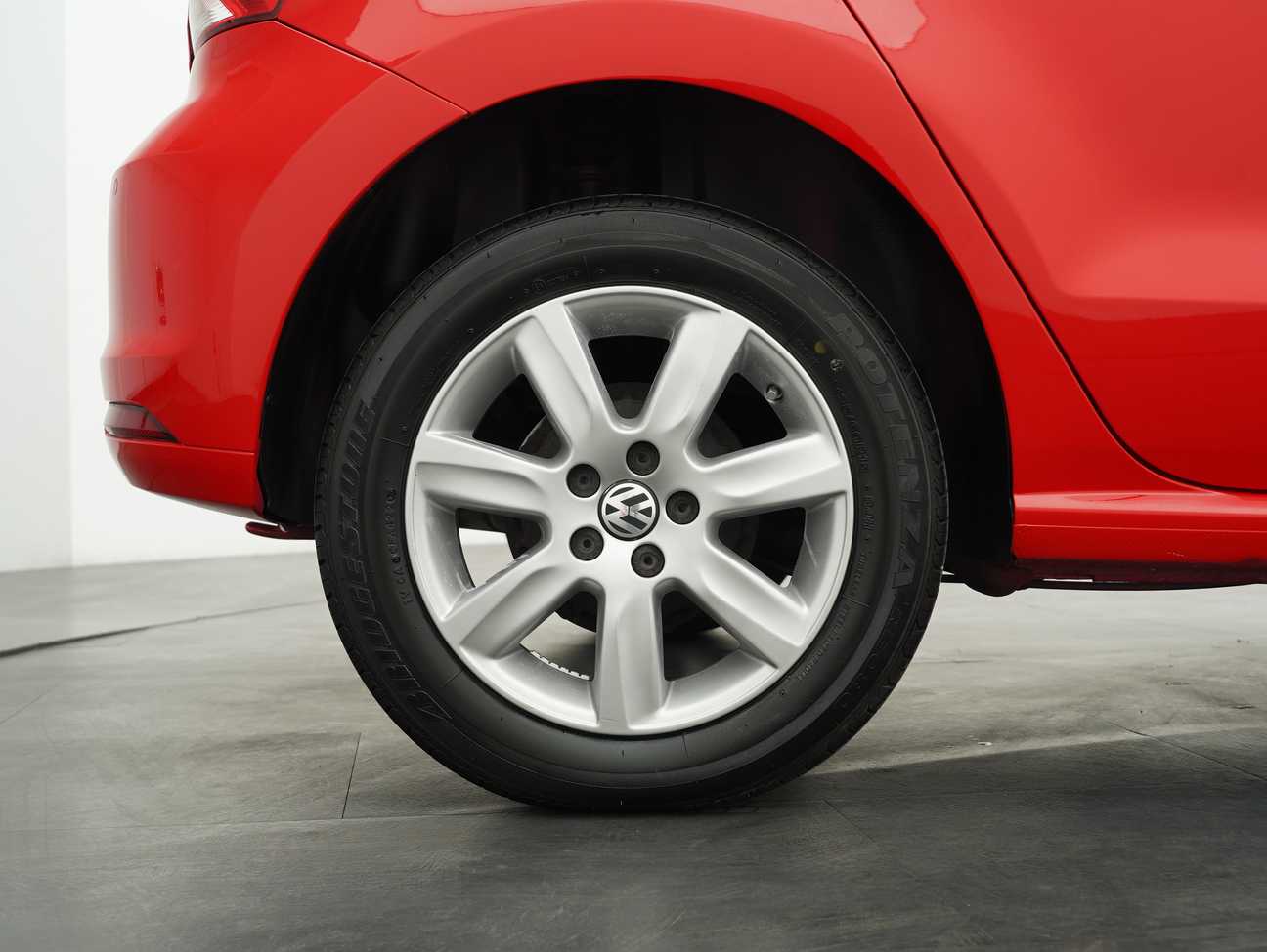 terpakai 2016 Volkswagen Polo Comfortline 1.6