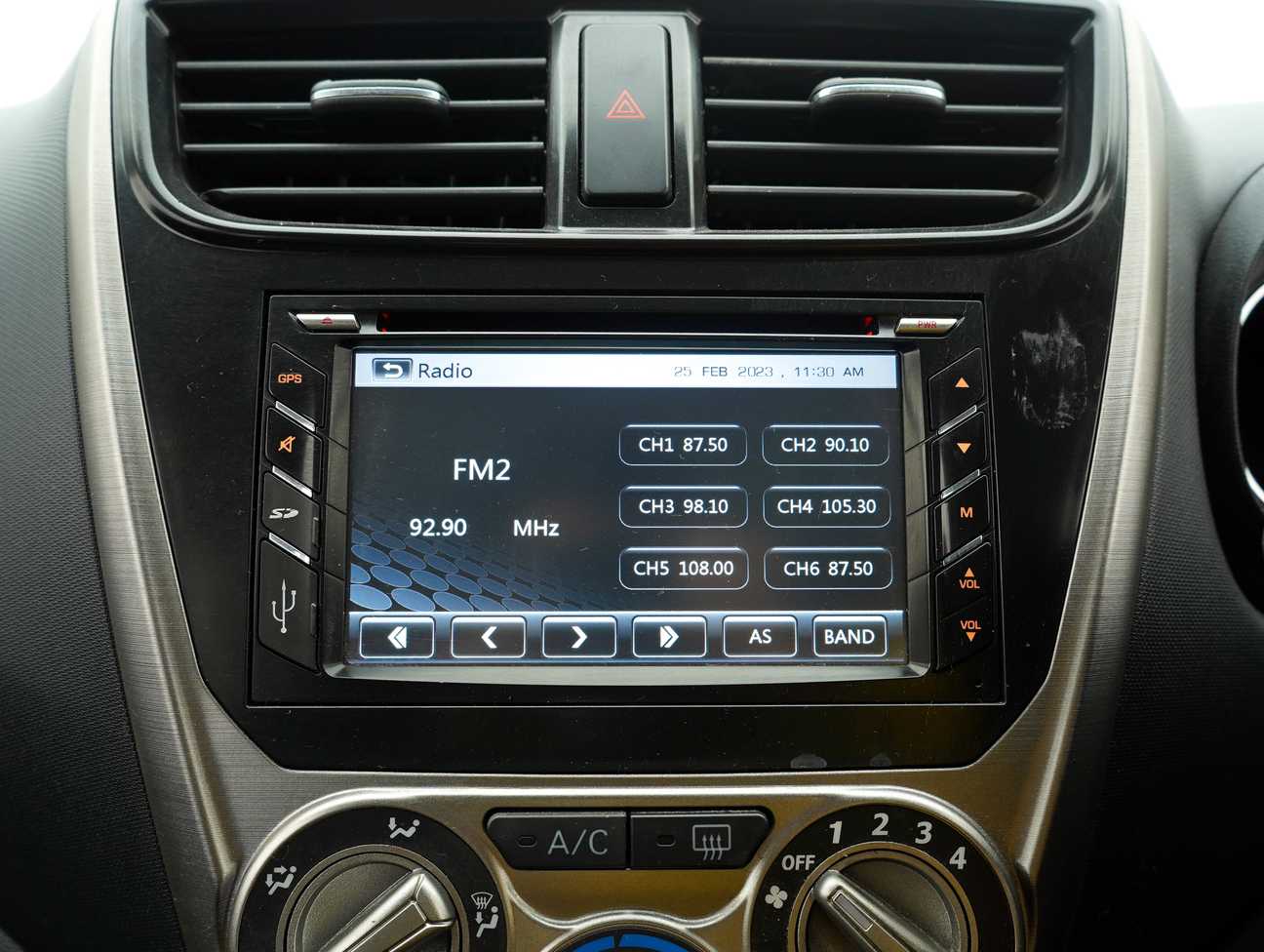 terpakai 2014 Perodua AXIA Advance 1.0