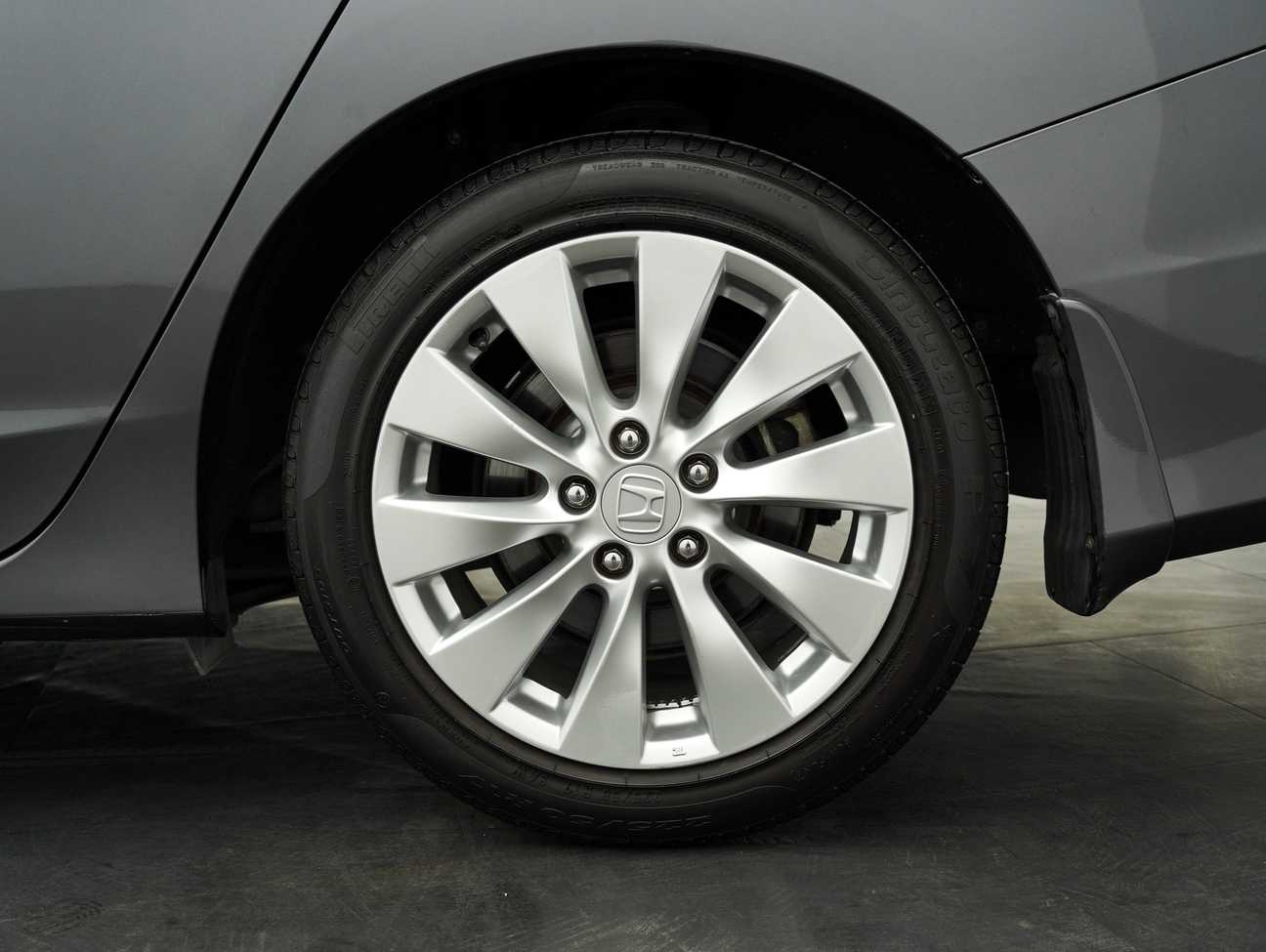 used 2016 Honda Accord VTi-L 2.0