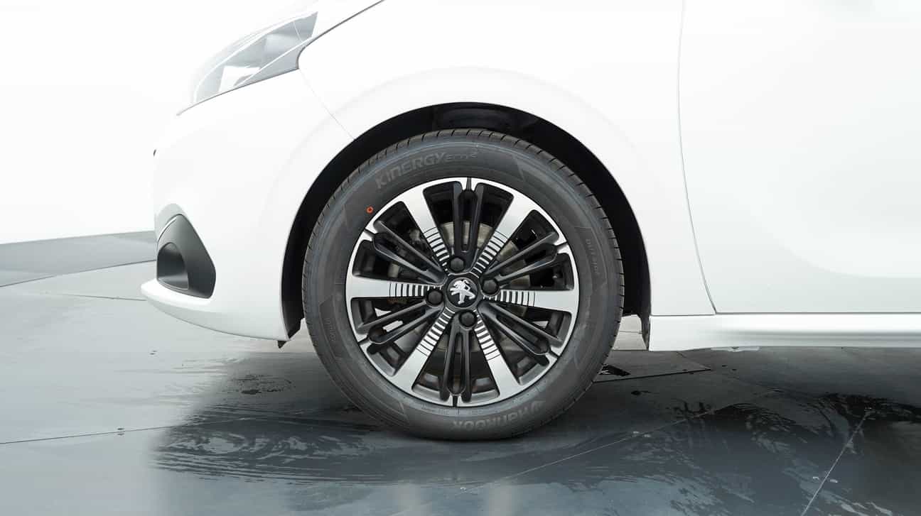 used 2019 Peugeot 208 FL PURETECH 1.2