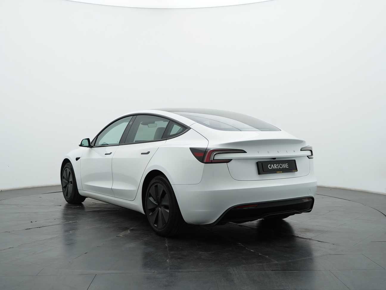 used 2023 Tesla Model 3 Standard Range 