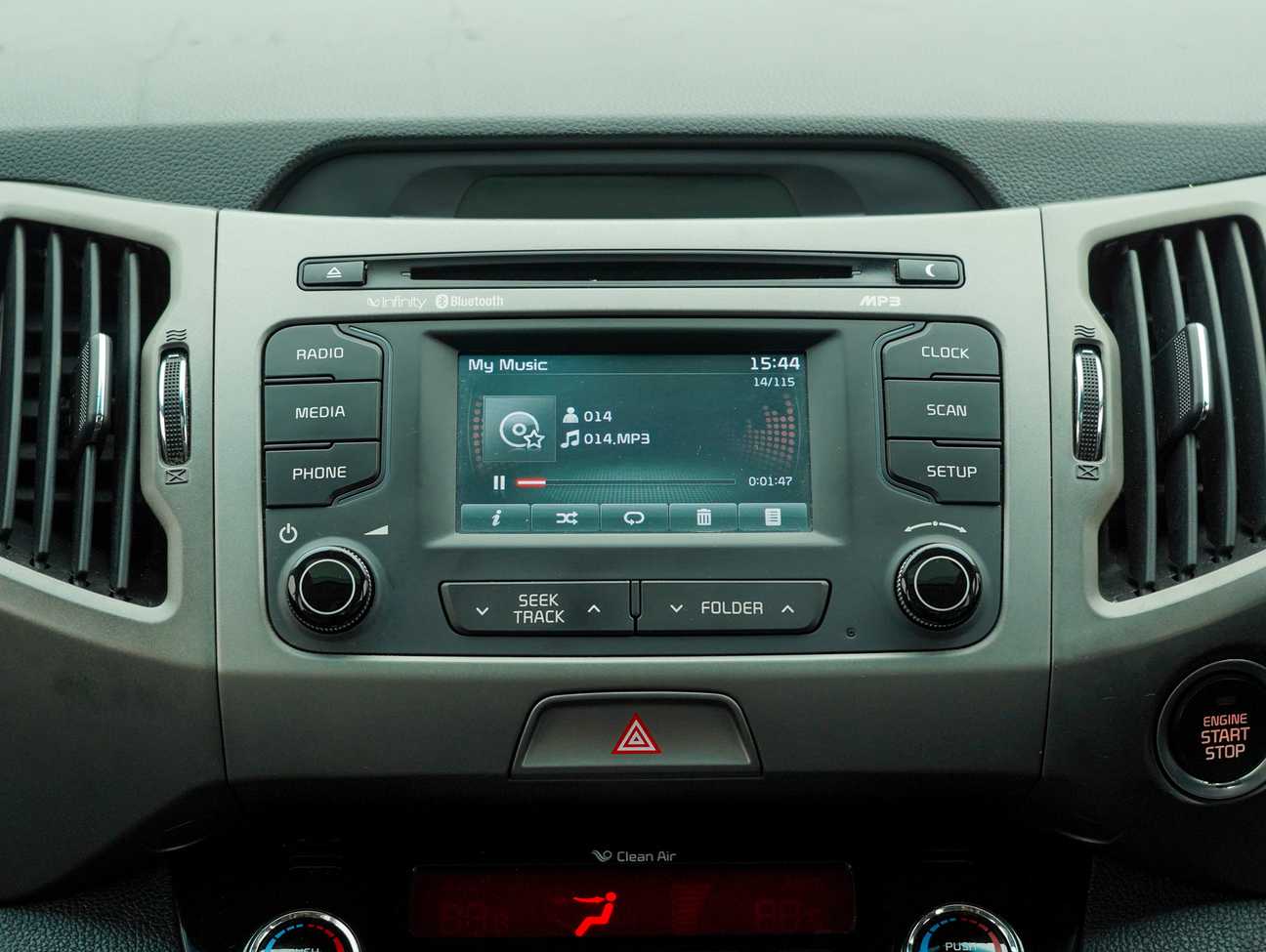 terpakai 2014 Kia Sportage  2.0