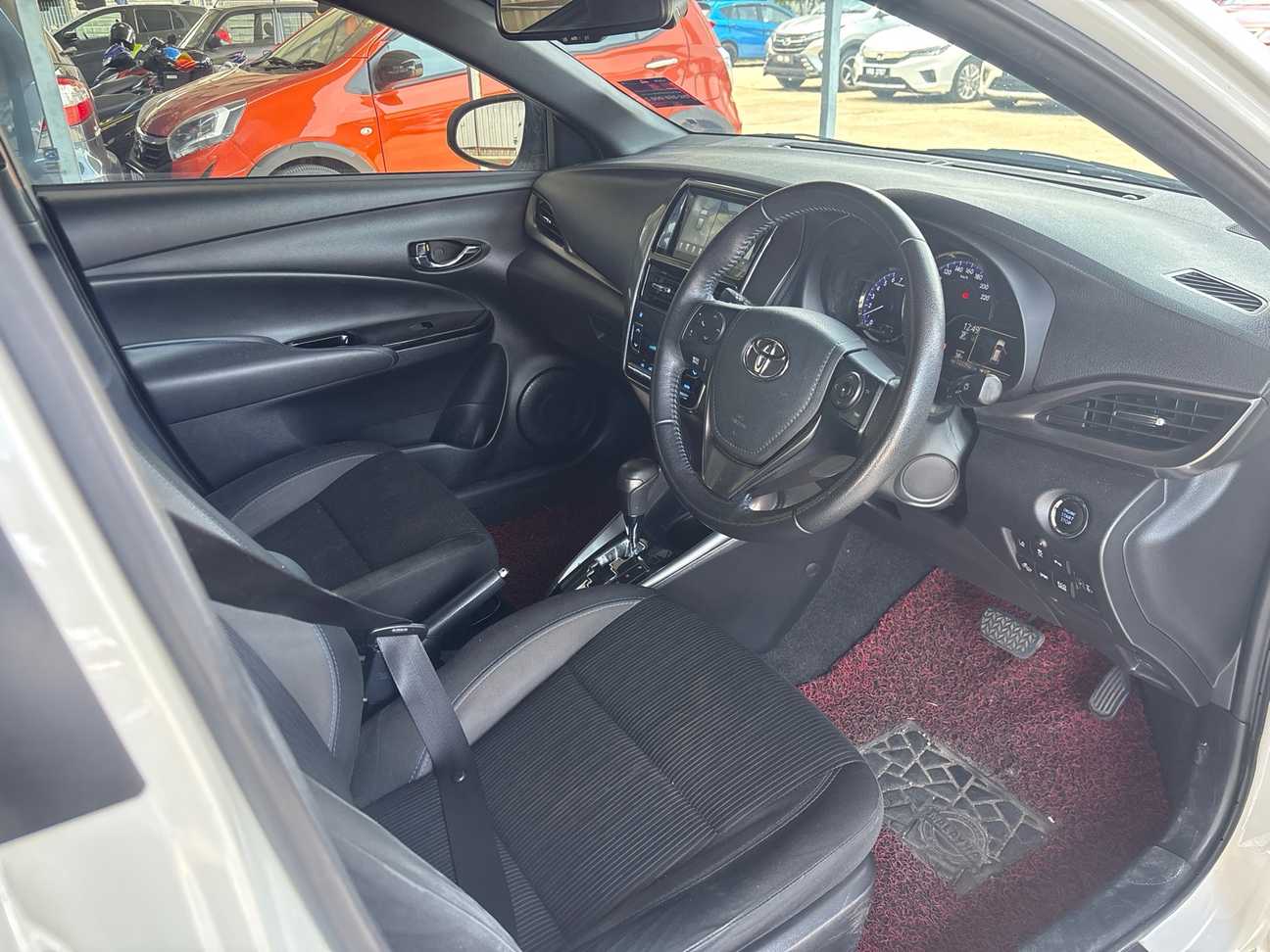 terpakai 2021 Toyota Yaris G 1.5