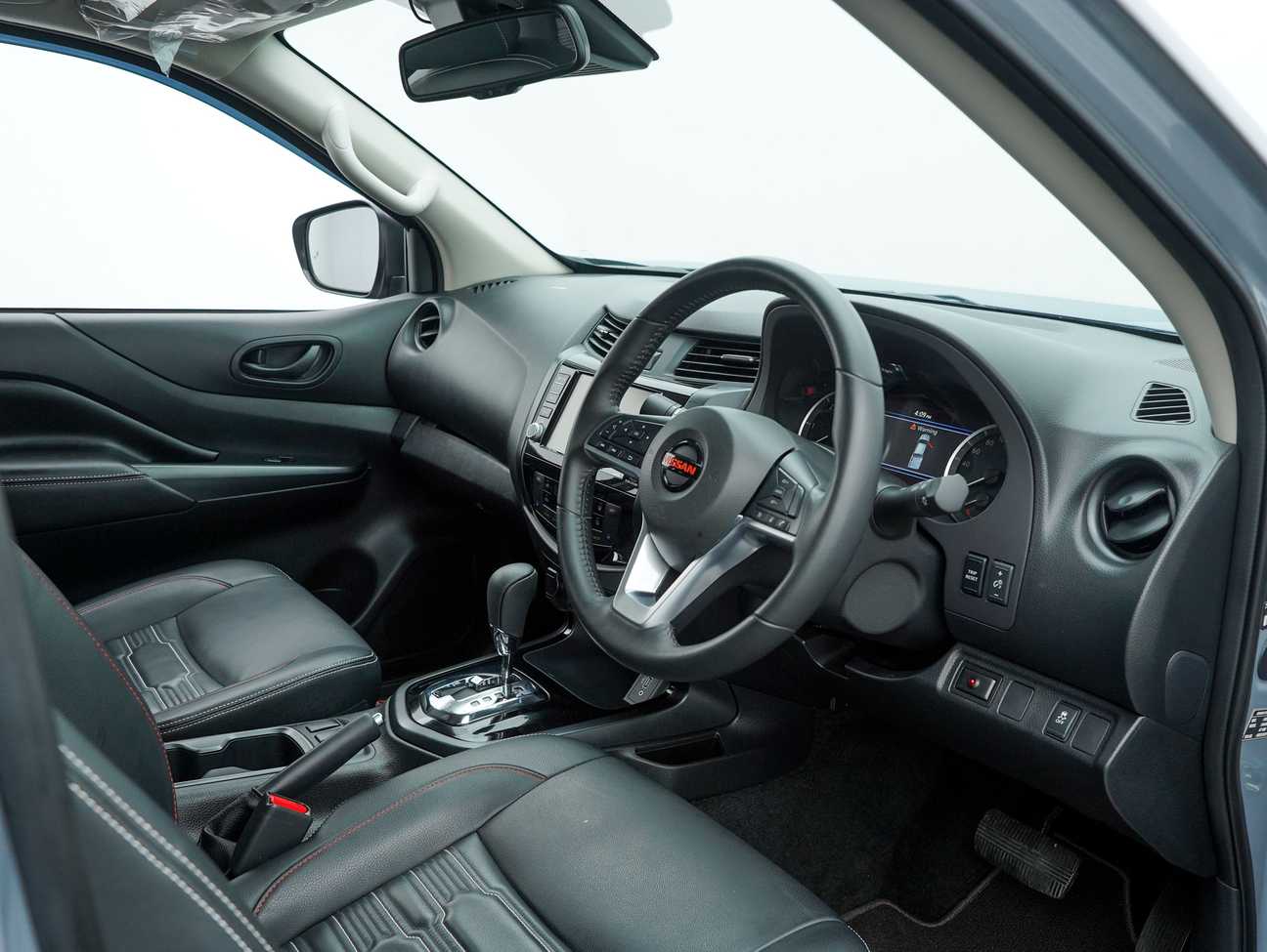 terpakai 2021 Nissan Navara PRO-4X Dual Cab 2.5