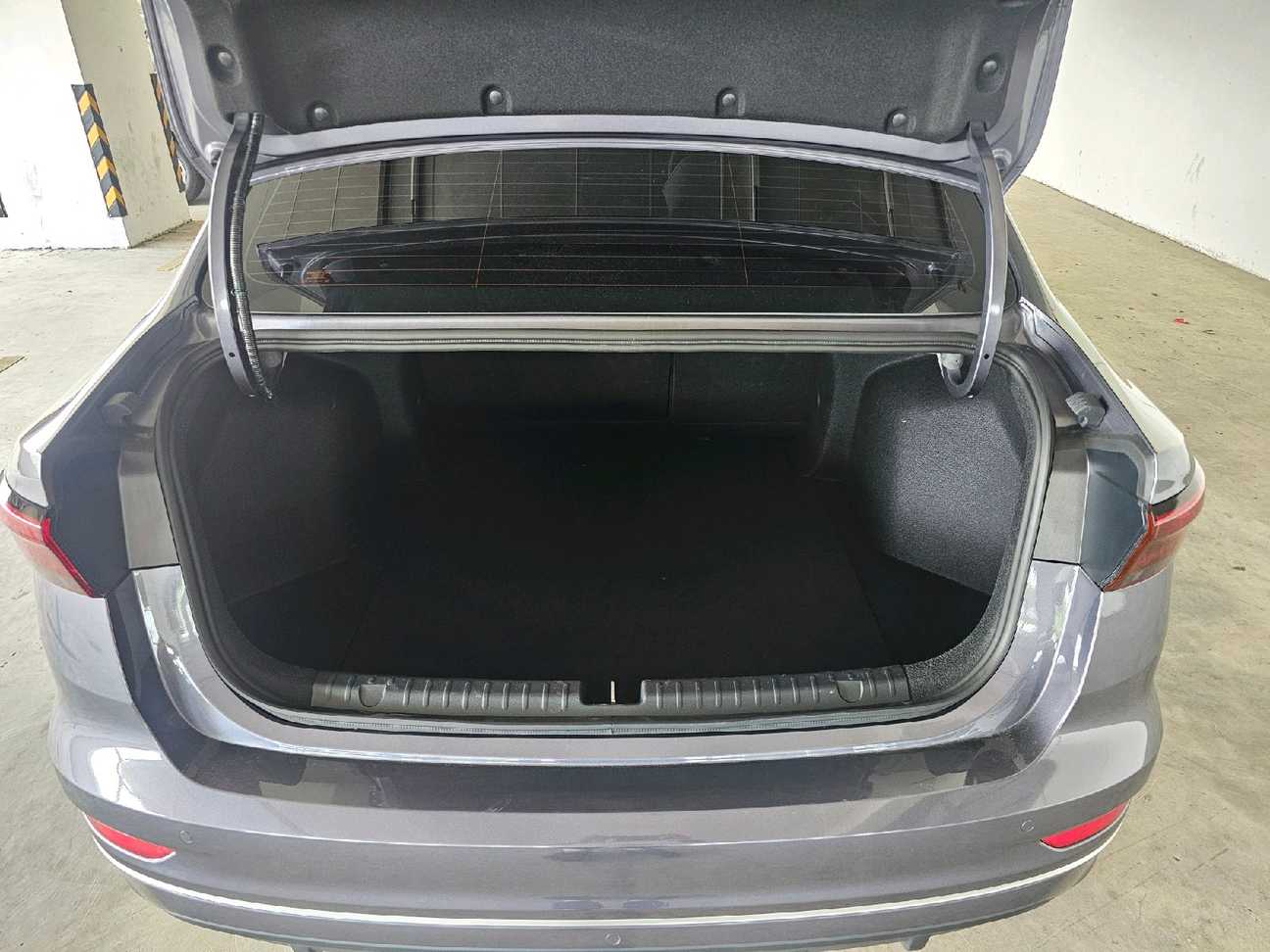 used 2025 Proton S70 Premium 1.5