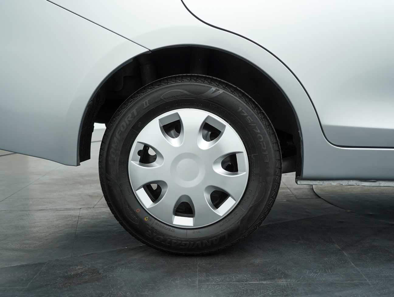 terpakai 2018 Proton Saga Standard 1.3