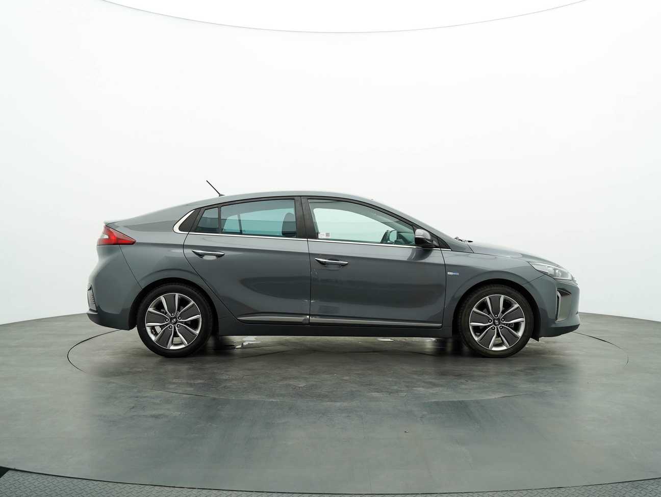 used 2017 Hyundai Ioniq Hybrid BlueDrive HEV 1.6