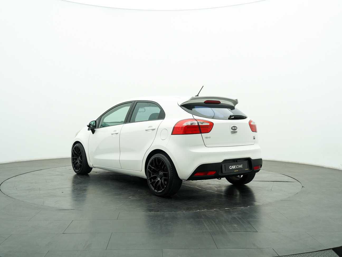 terpakai 2014 Kia Rio SX 1.4