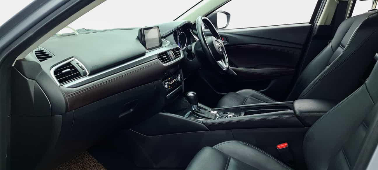 terpakai 2015 Mazda 6 SEDAN SKYACTIV-G 2.0