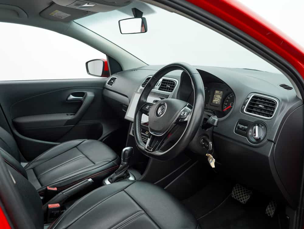 terpakai 2015 Volkswagen Polo  1.6