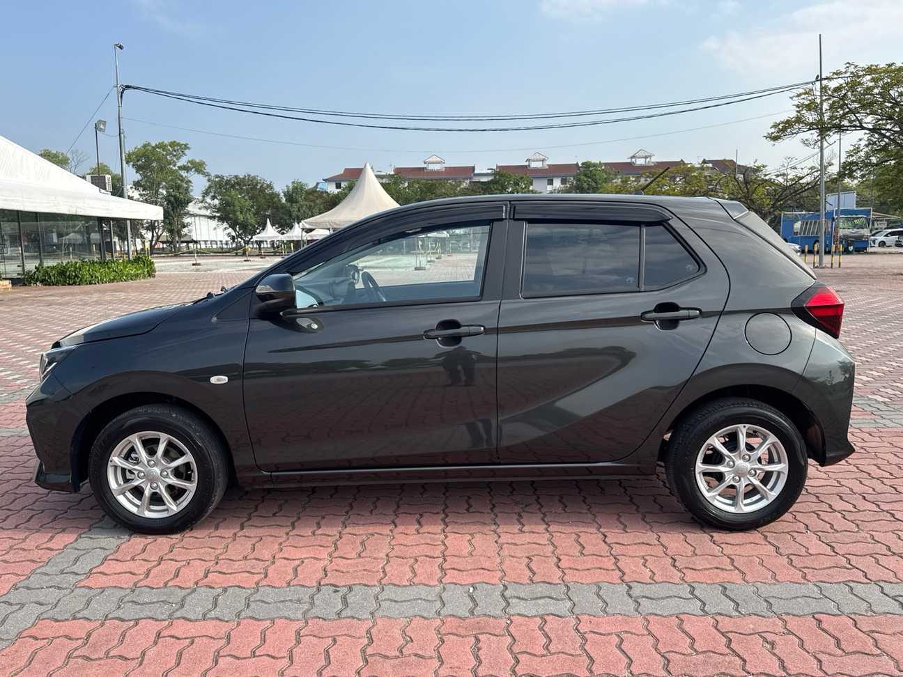terpakai 2025 Perodua AXIA X 1.0