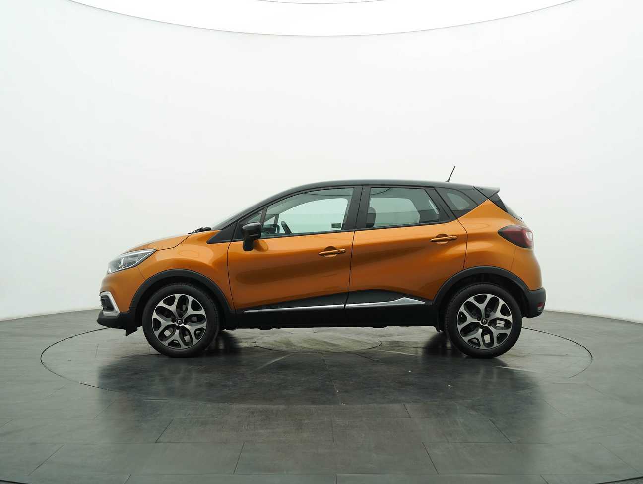 terpakai 2018 Renault Captur  1.2