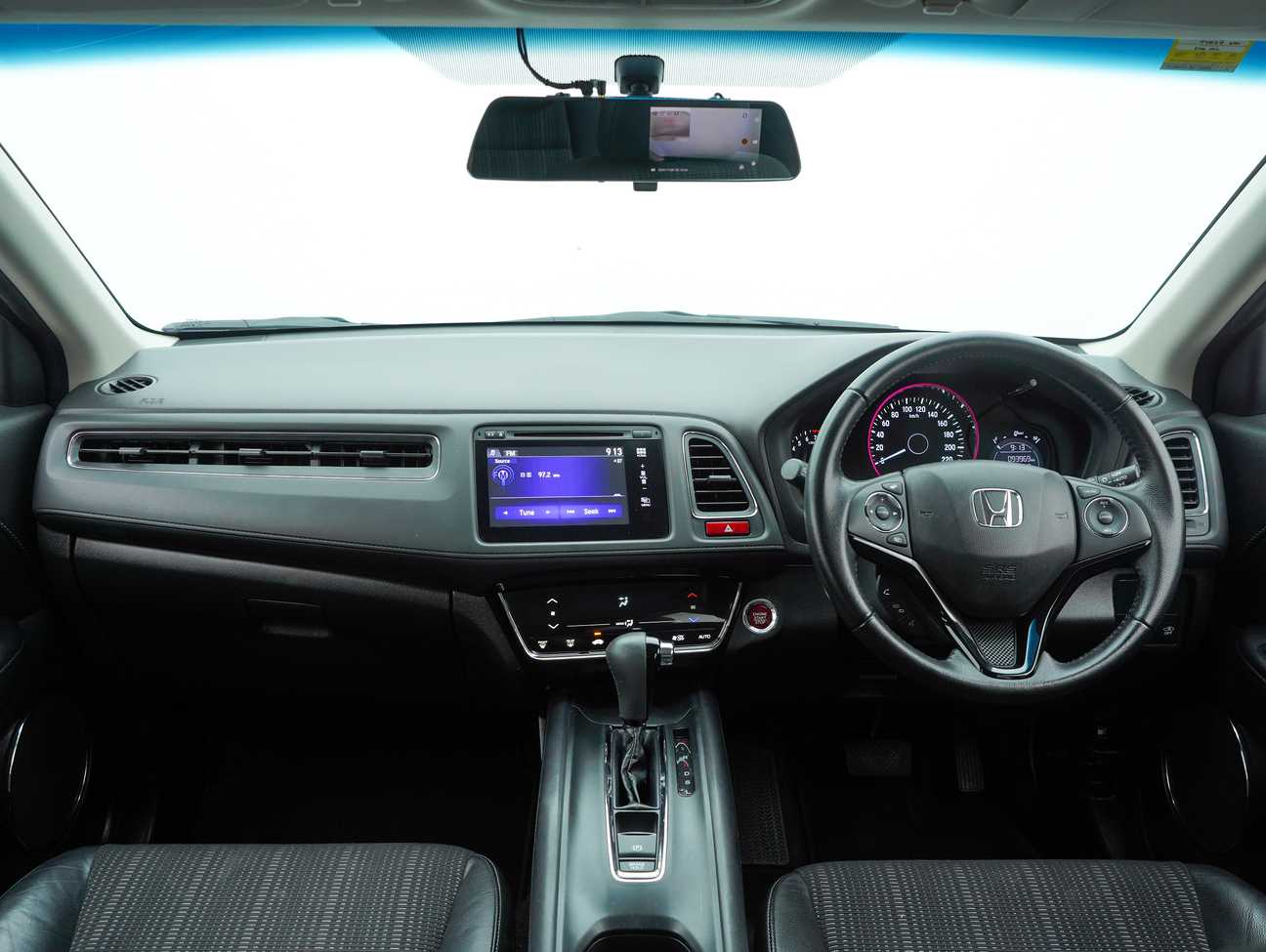 used 2017 Honda HR-V V 1.8