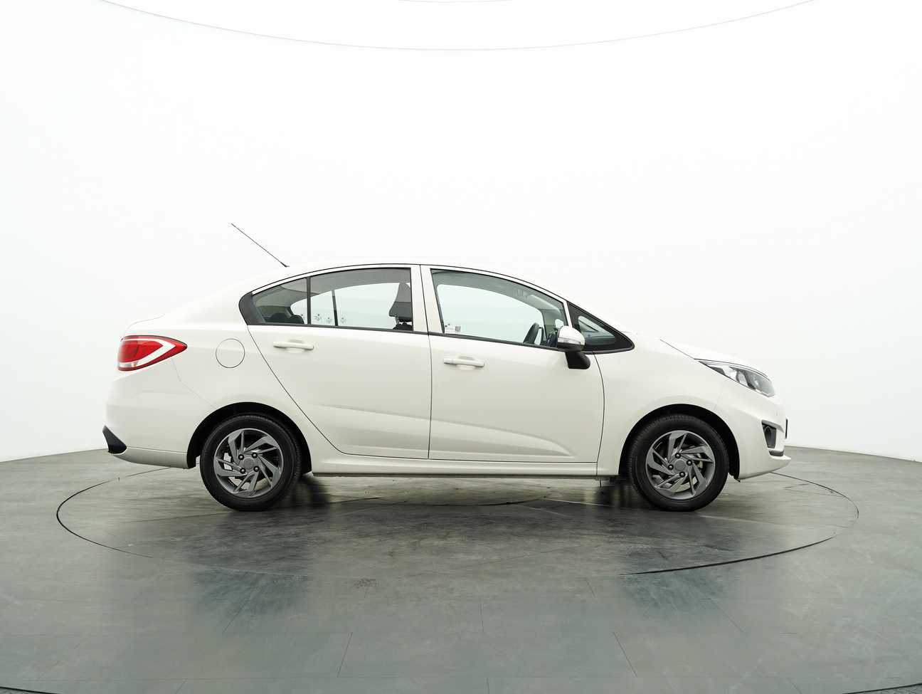 used 2017 Proton Persona Standard 1.6