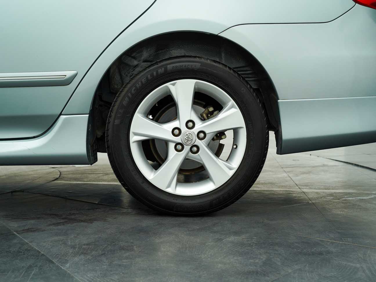 used 2012 Toyota Corolla Altis G 1.8
