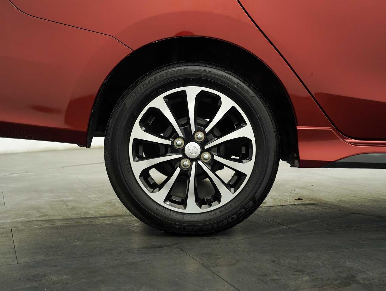 terpakai 2020 Perodua Bezza Advance 1.3