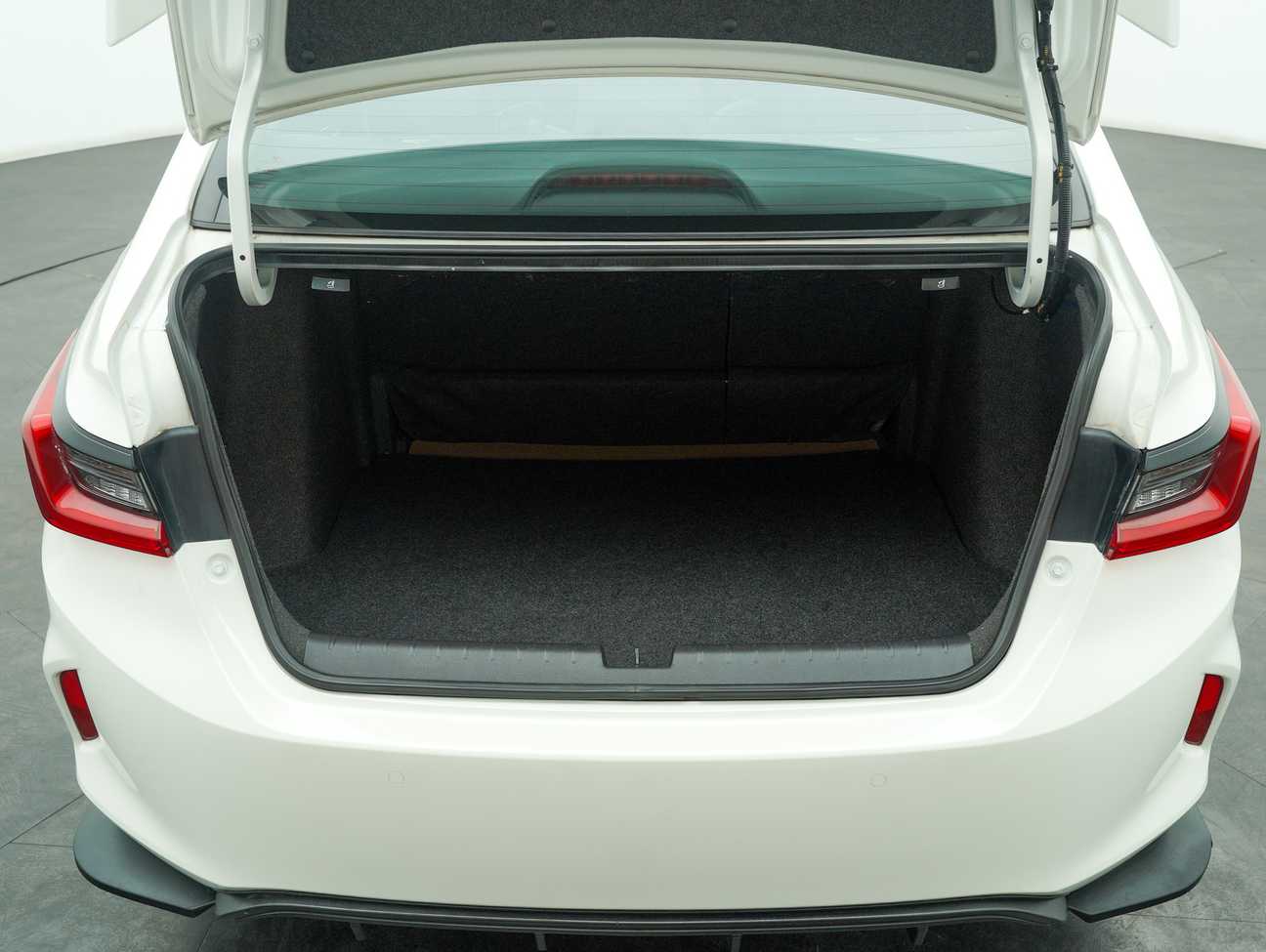 terpakai 2022 Honda City V Sensing 1.5