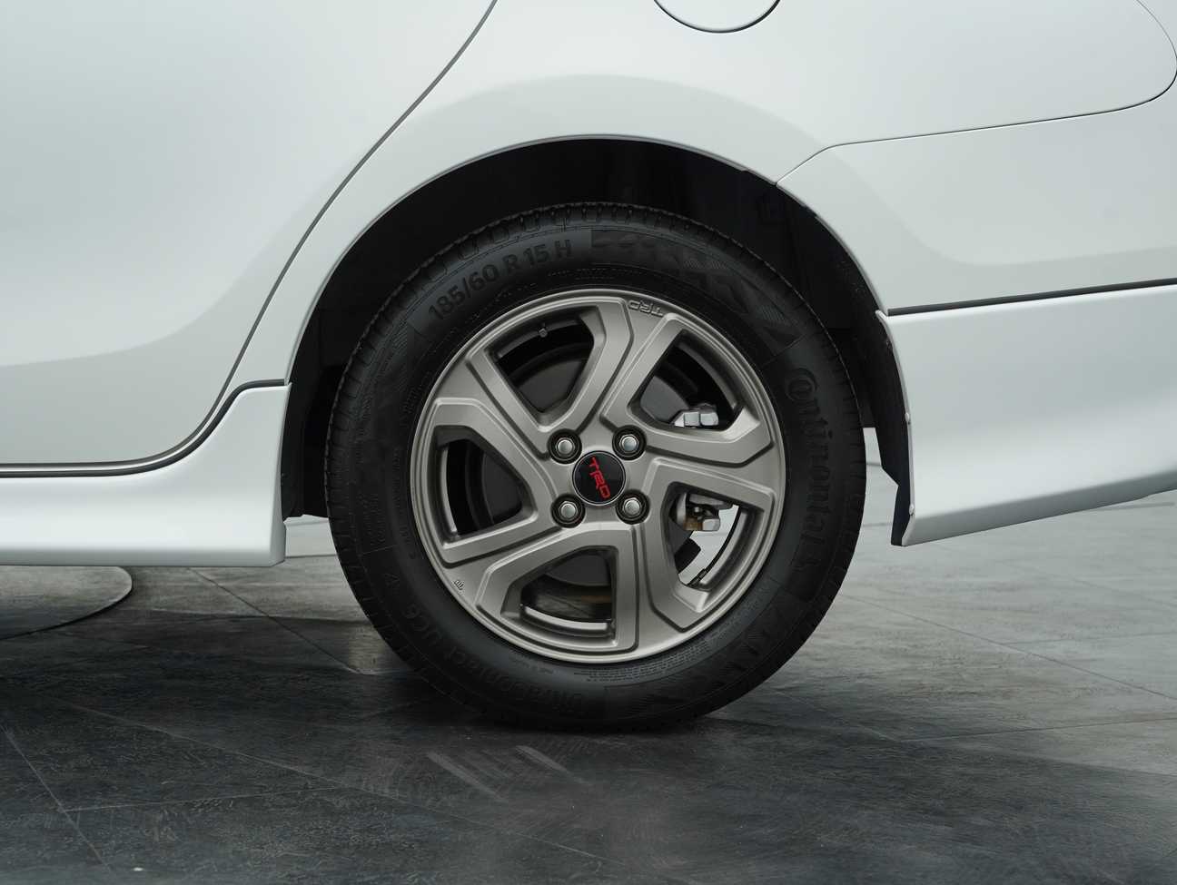 terpakai 2015 Toyota Vios TRD Sportivo 1.5
