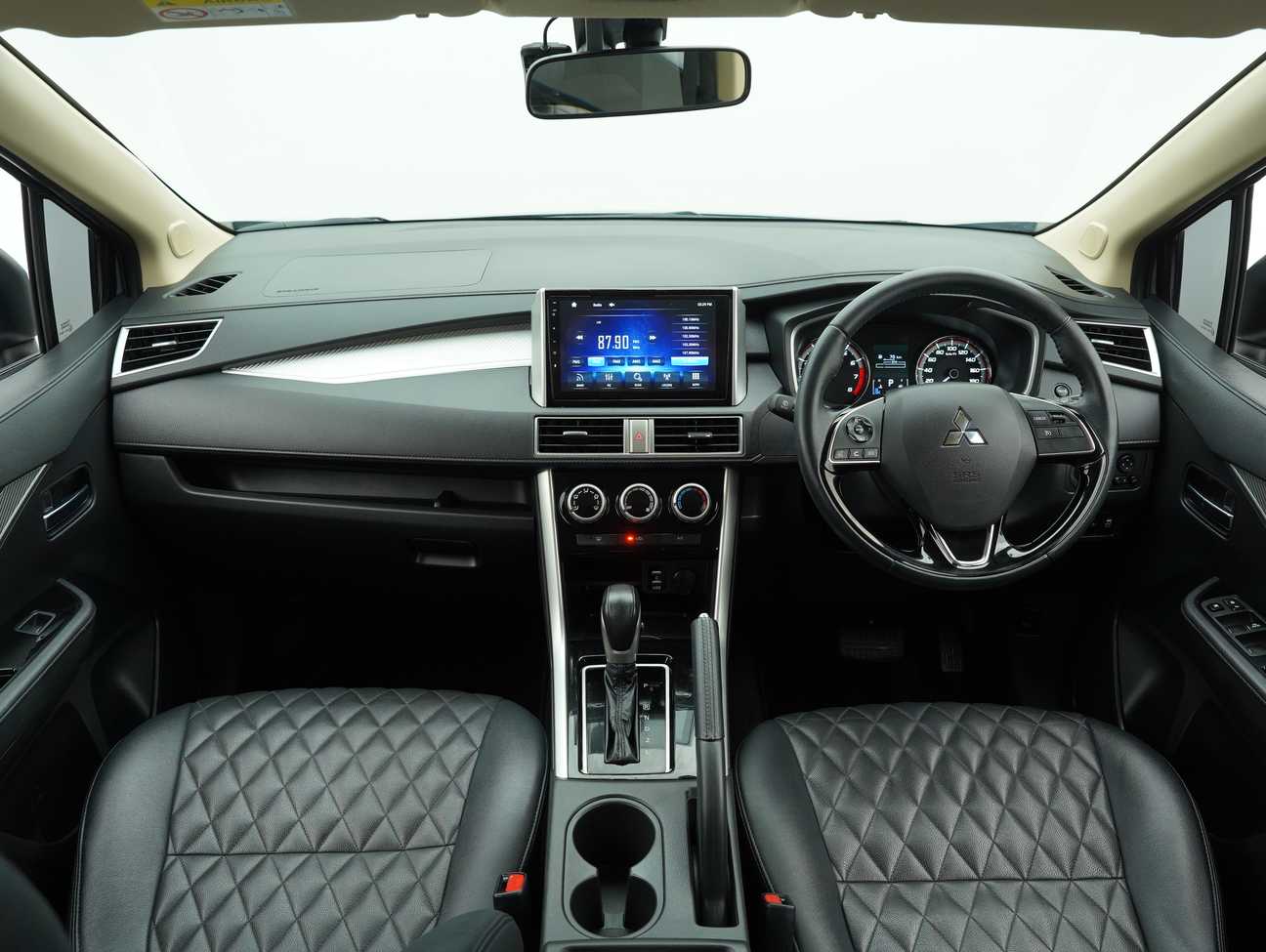 terpakai 2022 Mitsubishi Xpander  1.5