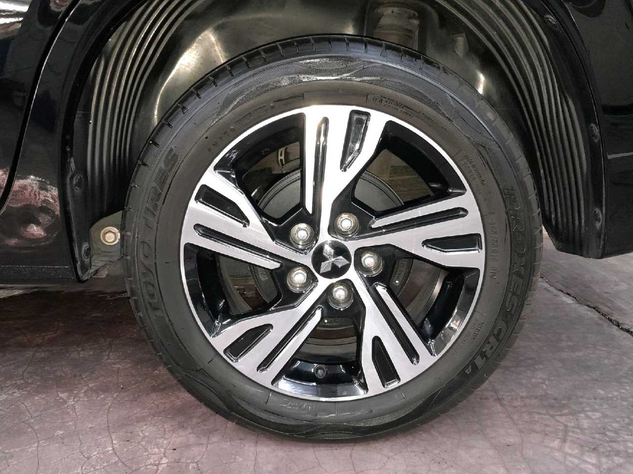 used 2024 Mitsubishi Xpander  1.5