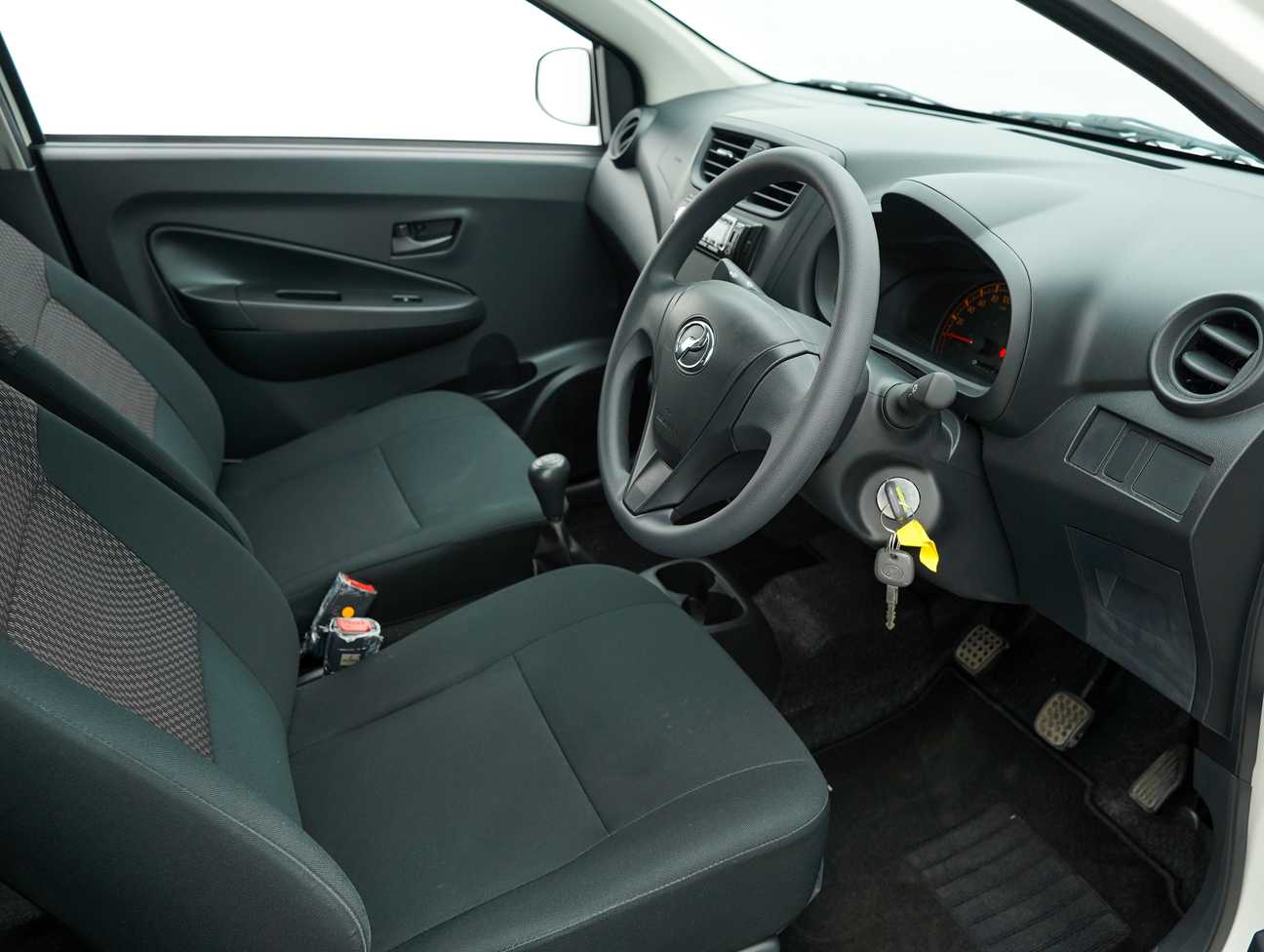 terpakai 2021 Perodua AXIA E 1.0