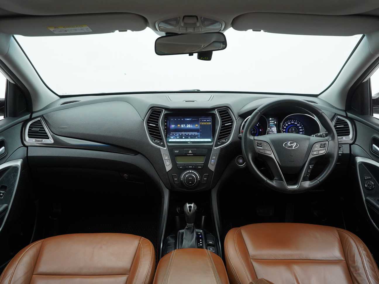 terpakai 2015 Inokom Santa Fe Elegance 2.2