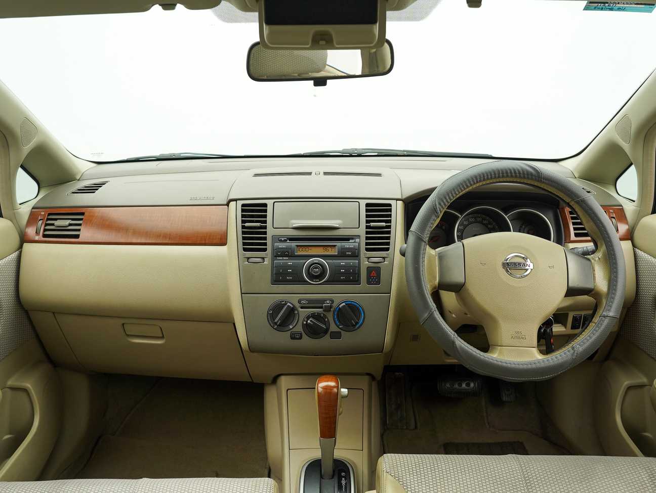 used 2009 Nissan Latio ST-L Sport 1.6