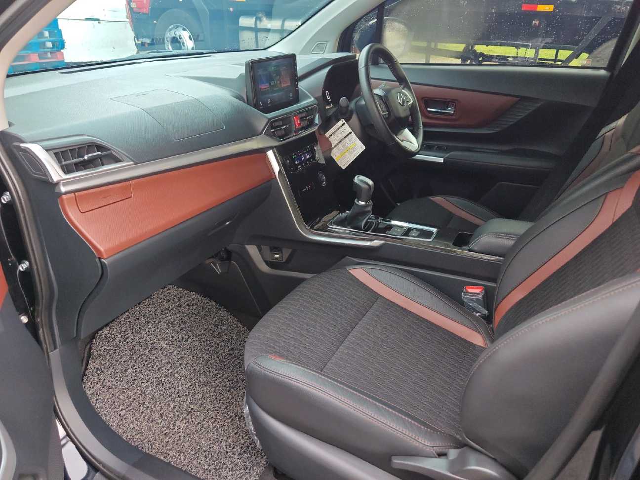 used 2024 Perodua Alza AV 1.5