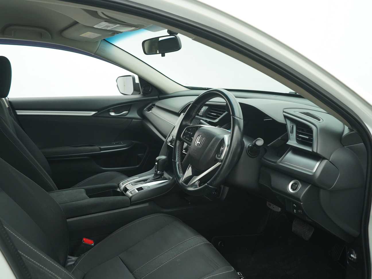 terpakai 2018 Honda Civic S i-VTEC 1.8