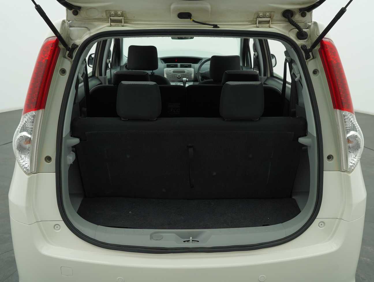 used 2013 Perodua Alza EZ 1.5