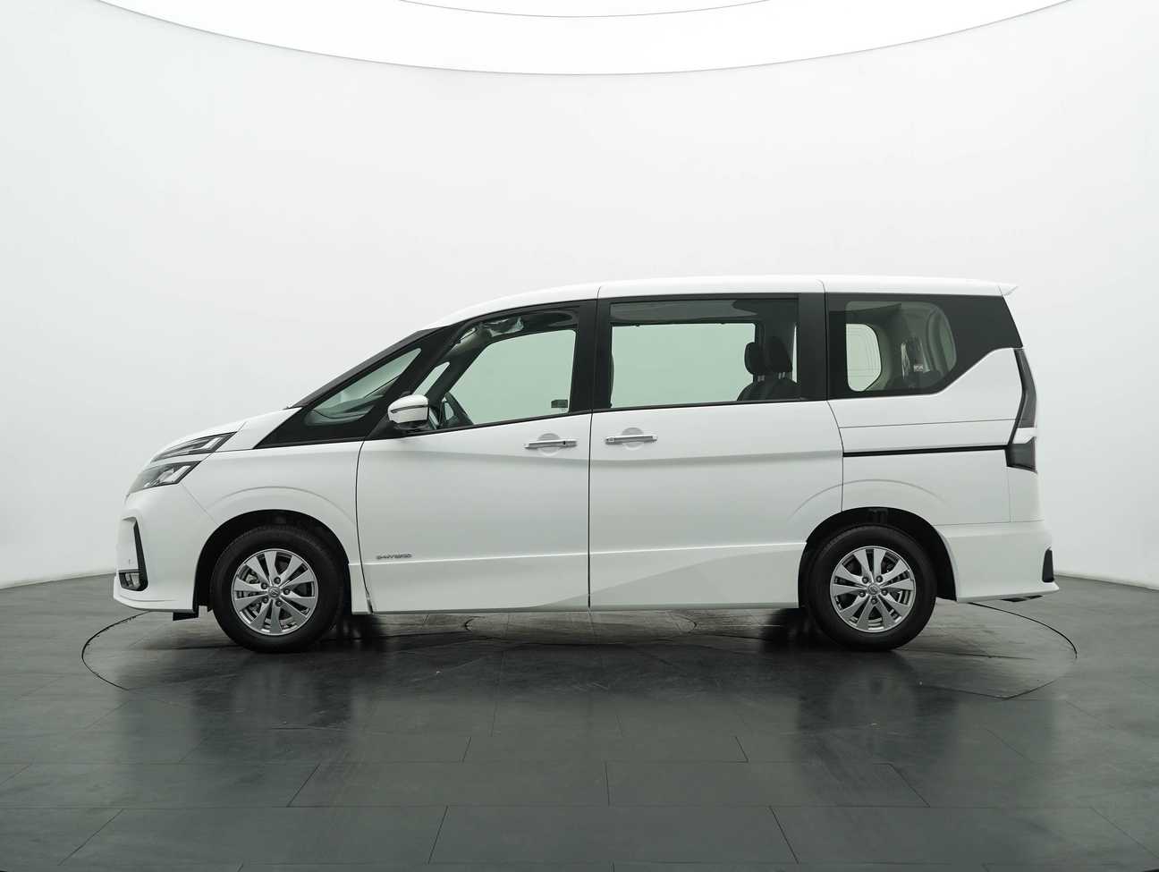 used 2025 Nissan Serena S-Hybrid High-Way Star 2.0