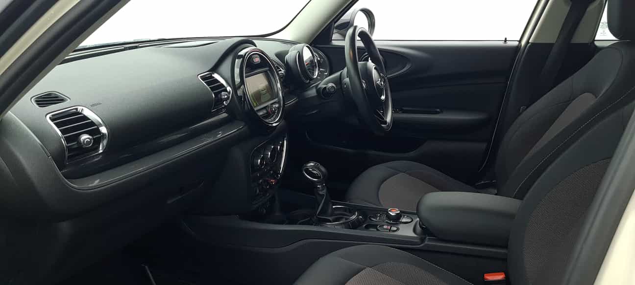 terpakai 2017 Mini COOPER CLUBMAN 1.5