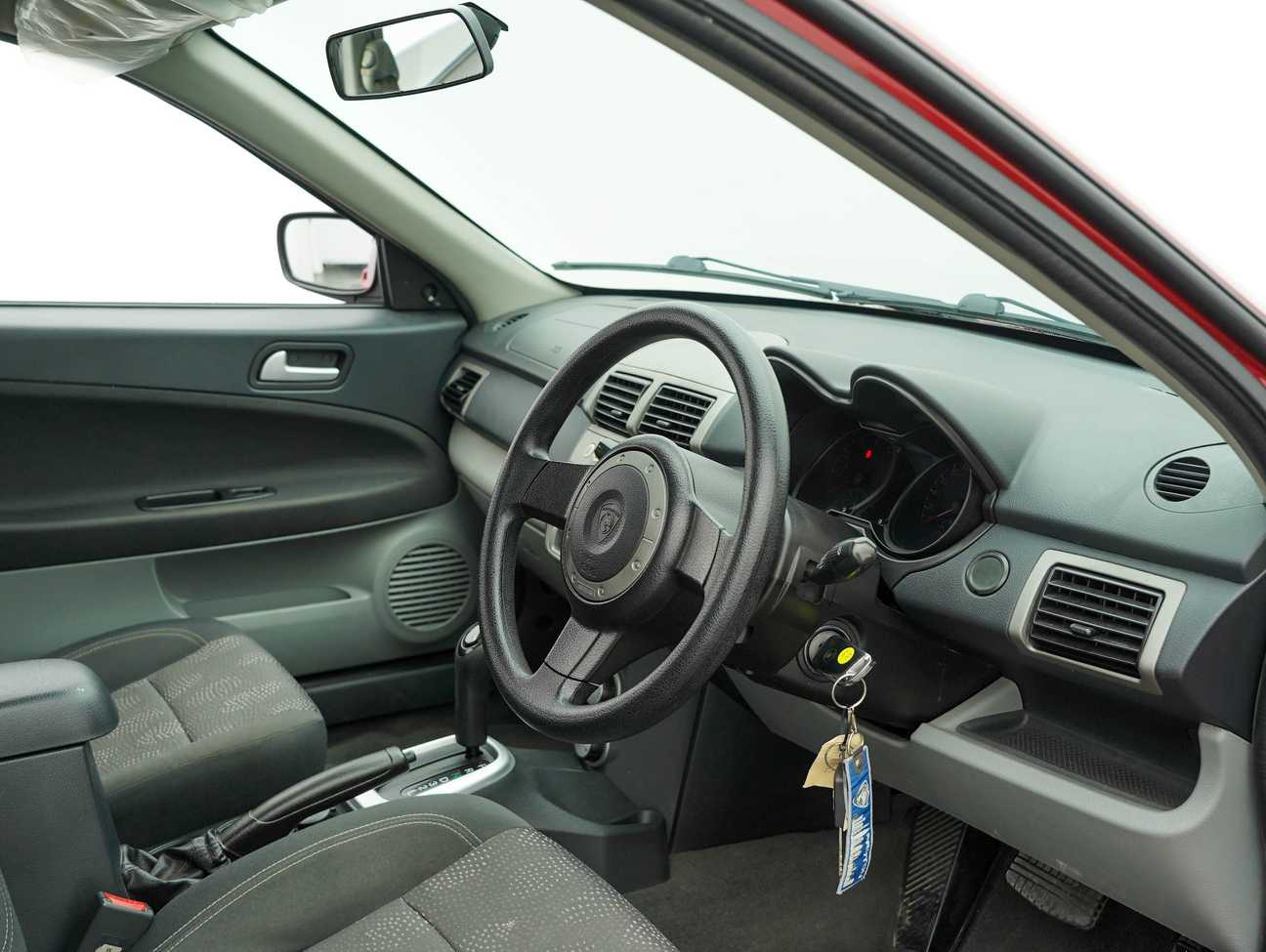 used 2014 Proton Persona SV 1.6