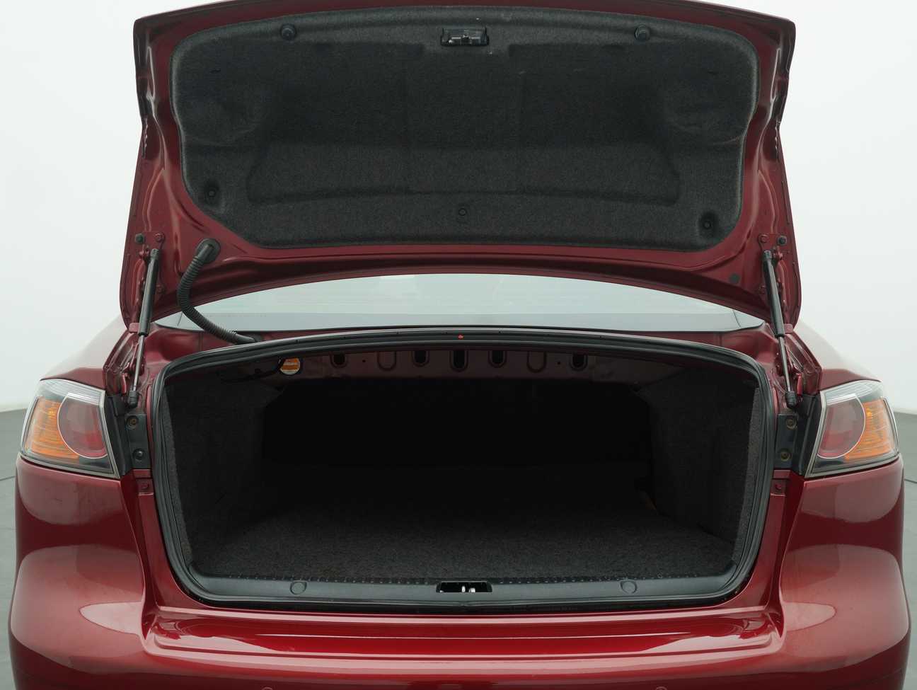 used 2011 Proton Inspira Premium 2.0