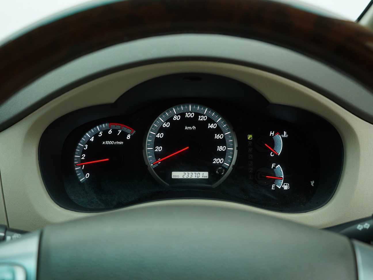 used 2014 Toyota Innova G 2.0