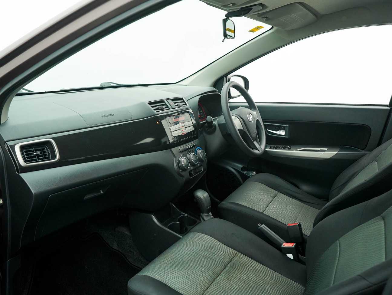 terpakai 2017 Perodua Bezza X Premium 1.3